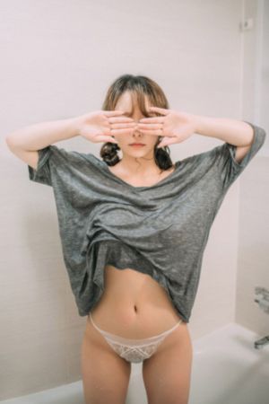 白百合在线观看_高清国产国语三级