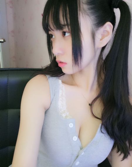 乳色吐息第一～二卷ova版_电影在线观看